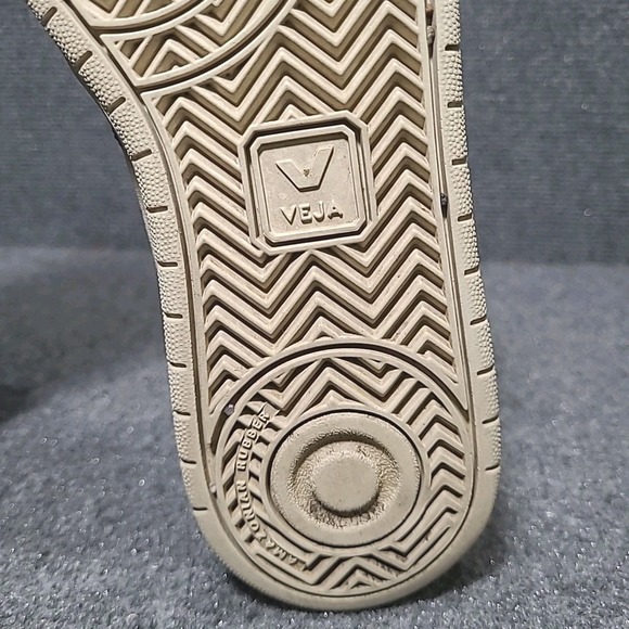 VEJA V-10 Sneakers Womens Size 7 White Red Blue Leather White Nautico Pekin - Picture 12 of 16